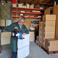 COUSEUSE BLEUE -PAGE-2 - Couseuse bleue