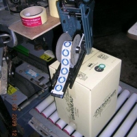 Pince HALLO EM22 POUR FISCALITE VITICOLE - Pince à étiqueter - Pinces pour sticks ou etiquettes - Pince a etiqueter hallo em 21 et em 22